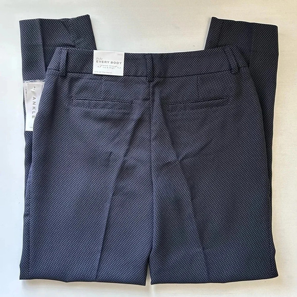 Cleo Every Body Polka Dot Ankle Pant Navy Blue Size 2 NWT - Picture 14 of 15
